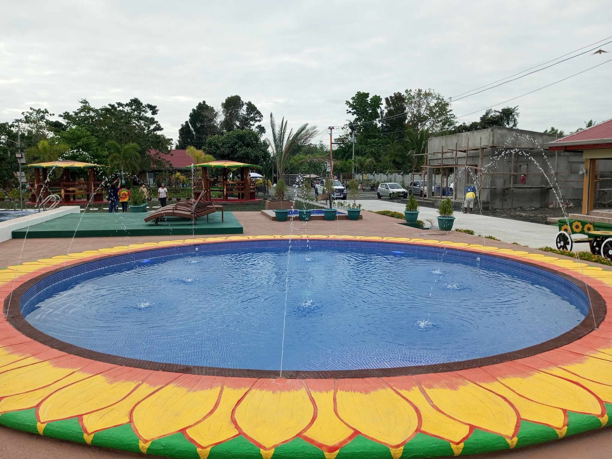 Travel Mindoro PH